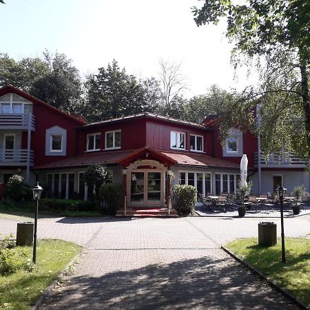 Hotel Rosengarten Leipzig-Naunhof ภายนอก รูปภาพ