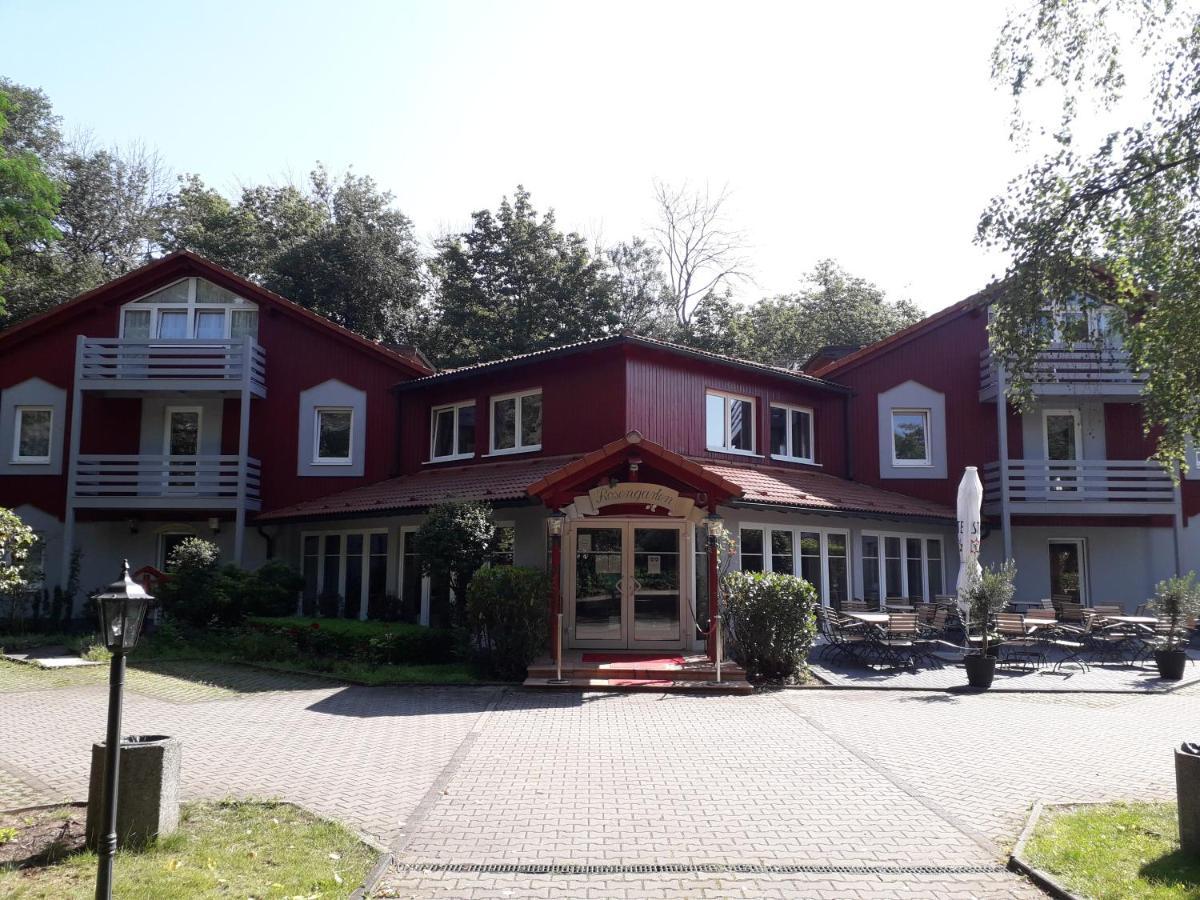 Hotel Rosengarten Leipzig-Naunhof ภายนอก รูปภาพ