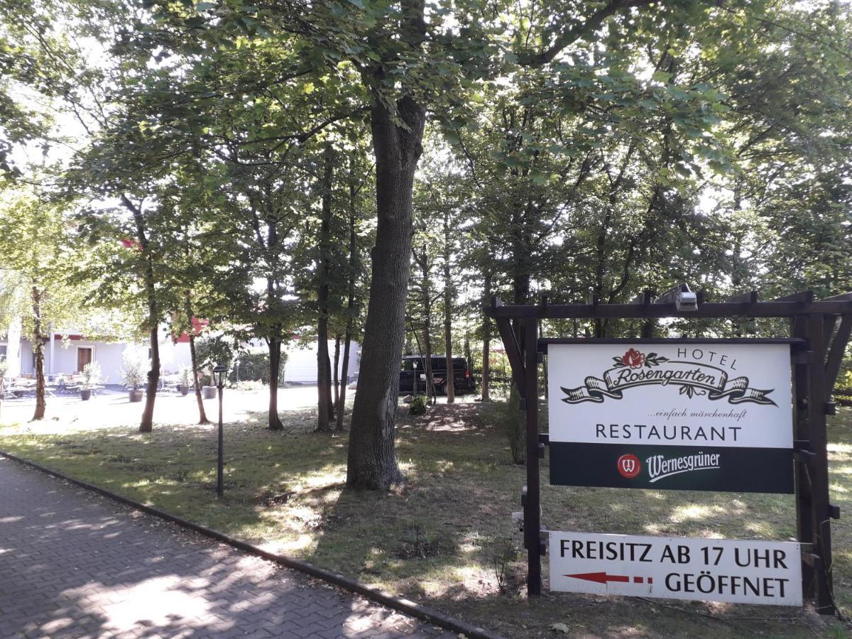 Hotel Rosengarten Leipzig-Naunhof ภายนอก รูปภาพ