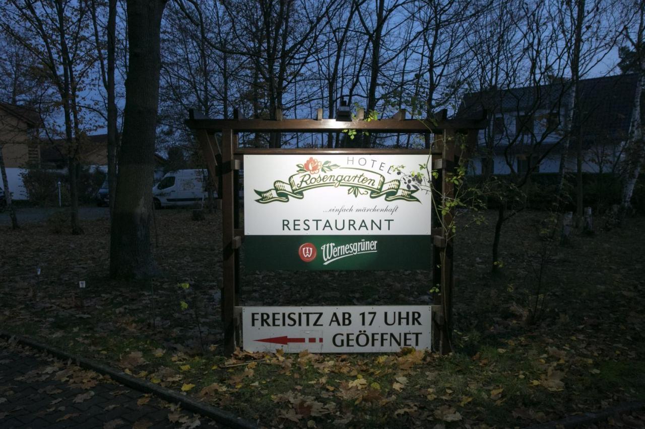 Hotel Rosengarten Leipzig-Naunhof ภายนอก รูปภาพ